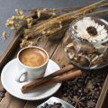 Tradition trifft Moderne: Wie neue Kaffeeformen das soziale Leben beeinflussen