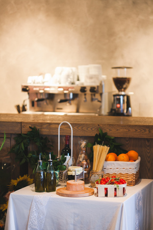 Die Entwicklung von Kaffeehausmenüs: Typische deutsche Kuchen und Spezialitäten
