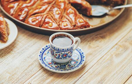 Von der Bohne zum Braten: Rinderfilet in Kaffee-Kräuter-Kruste