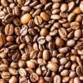 Moderne Kaffeedrinks-Trends in deutschen Cafés und wie du sie daheim nachmachst