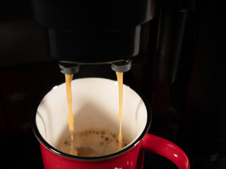 Wasser, Mahlgrad, Kaffee: Feinabstimmung für den optimalen Mokkakanne-Genuss
