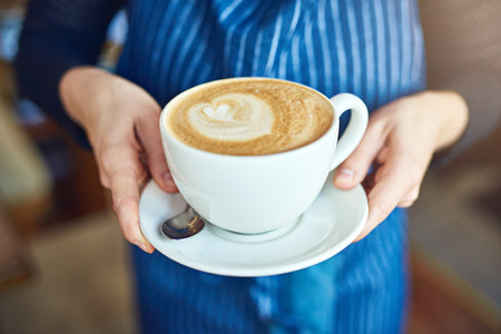 Nährstoffaufnahme durch Kaffee: Was bleibt nach dem Brühen im Getränk erhalten?