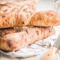 Kaffeebutter und dunkles Brot: Norddeutsche Spezialitäten mit Kaffeearoma
