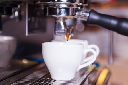 Die perfekte Espresso-Extraktion: Wissenschaft, Technik und Praxis für Baristas