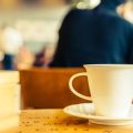 Kaffee-Cocktails und Gebäck: Harmonische Paarungen für Kaffeekränzchen