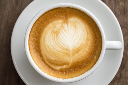 Technische Unterschiede zwischen Hario V60 und Kalita: Einfluss auf den Kaffeegeschmack