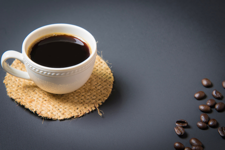 Die Wissenschaft des Handfilter-Kaffees: Extraktion, Chemie und Sensorik im Fokus
