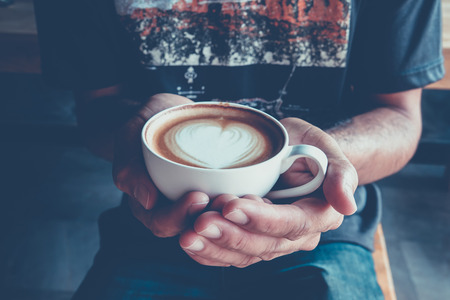 Kaffeebohnen aus fairem Handel: Vorteile für Umwelt und Gesellschaft