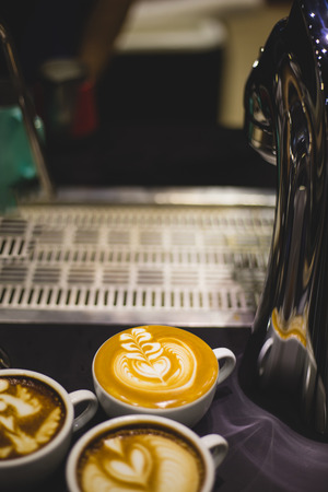 Typische Kaffeespezialitäten zum Frühstück in Deutschland und ihre regionale Verbreitung