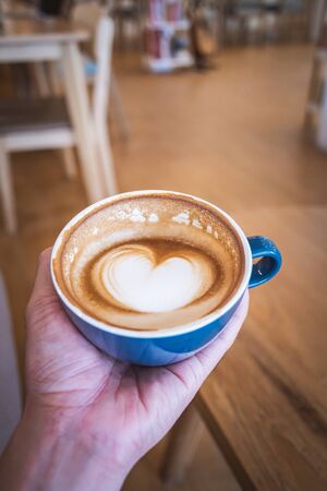 Espressomaschinen im Vergleich: Klassiker und moderne Technik für bestmögliche Extraktion