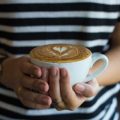 Fairer Kaffee und soziale Gerechtigkeit: Deutsche Initiativen und Bewegungen