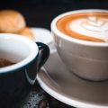 Vegane und alternative Kaffeeangebote: Neue Trends in deutschen Cafés