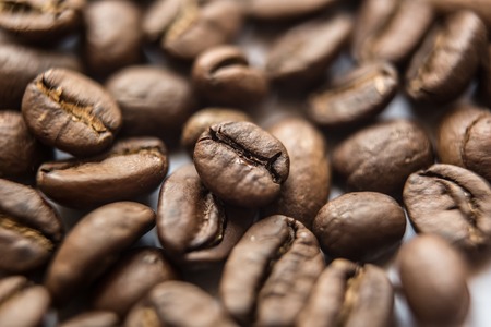 Die Rolle von Zertifizierungen (Fairtrade, Bio etc.) beim klimafreundlichen Kaffeeanbau